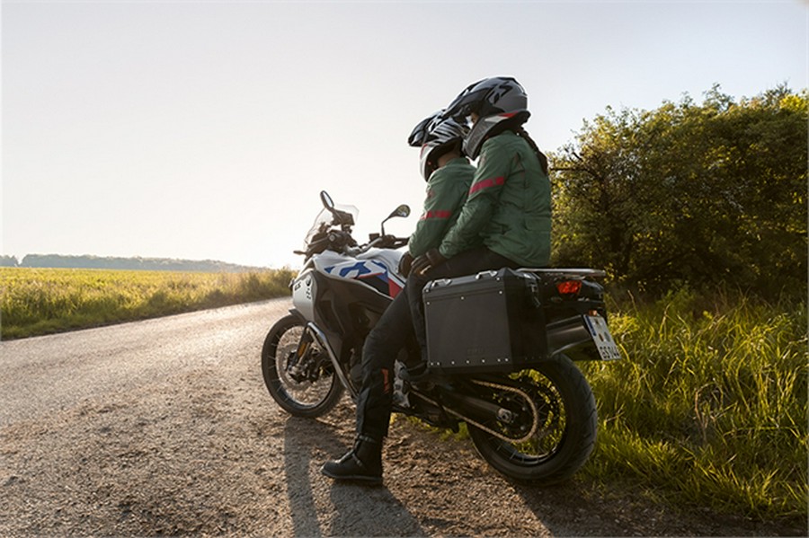 2024 BMW F 900 GS Adventure