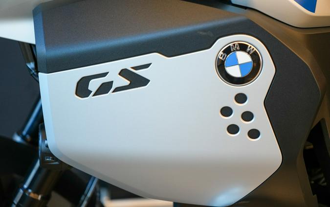 2024 BMW F 900 GS Adventure