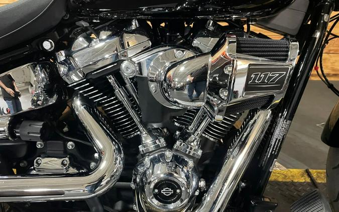2024 Harley-Davidson Breakout 117