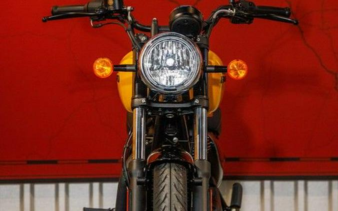 2023 Royal Enfield Meteor 350 Fireball Yellow