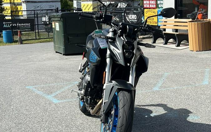 2024 Suzuki GSX 8S