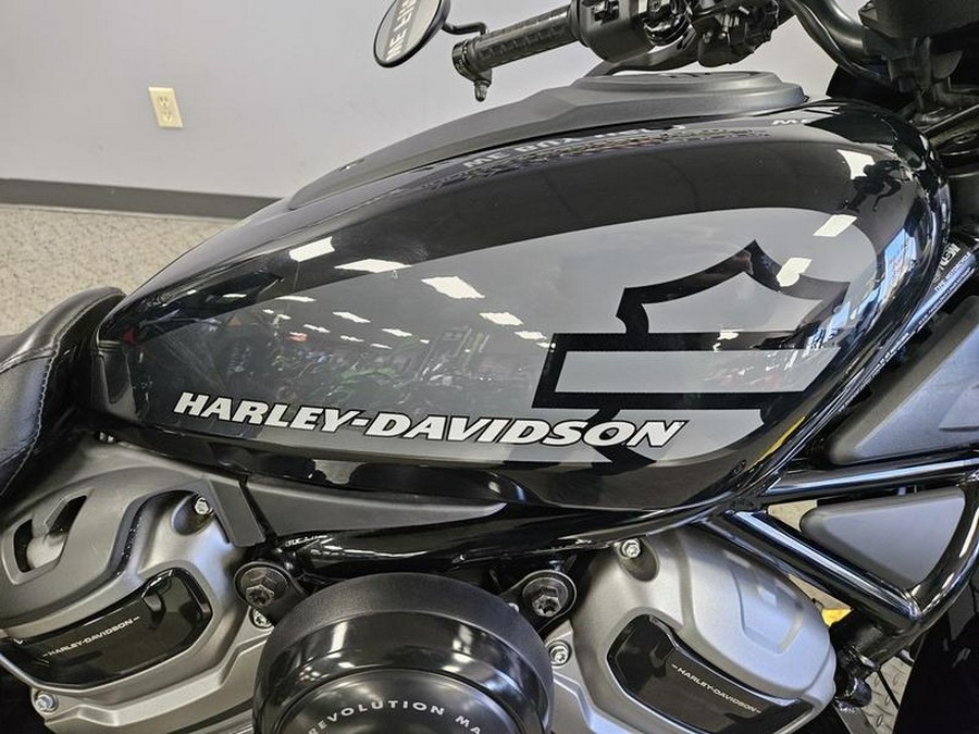 2022 Harley-Davidson® Sportster Nightster 975