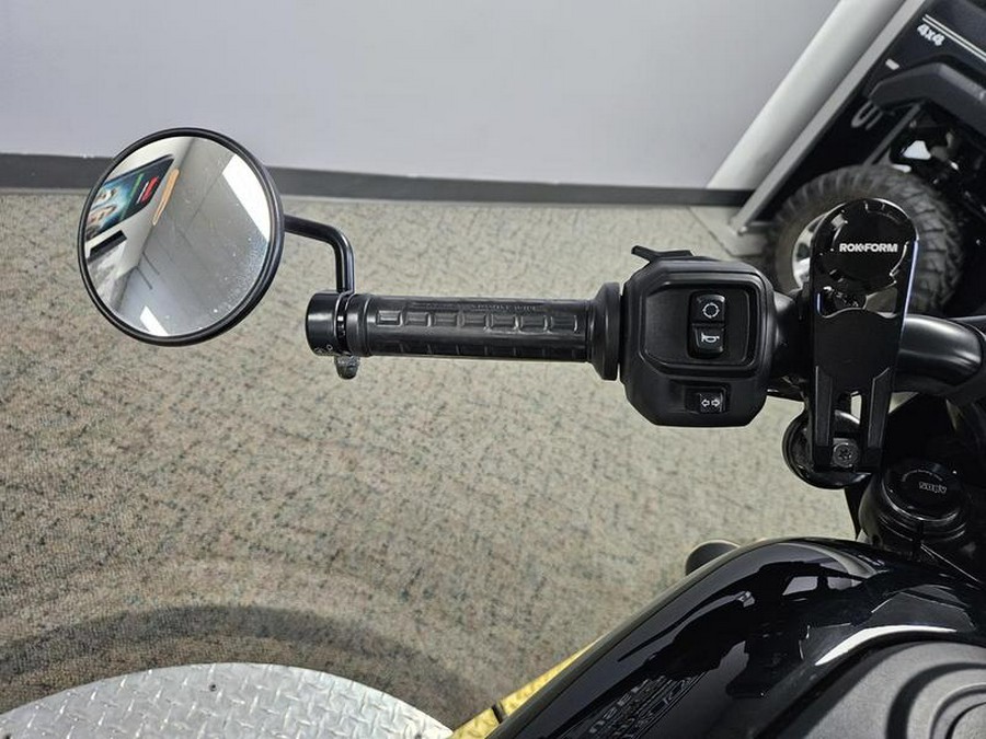 2022 Harley-Davidson® Sportster Nightster 975