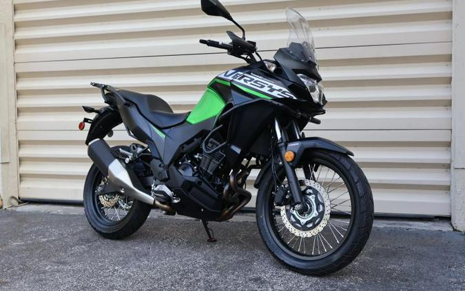 2025 KAWASAKI VERSYS 300 X