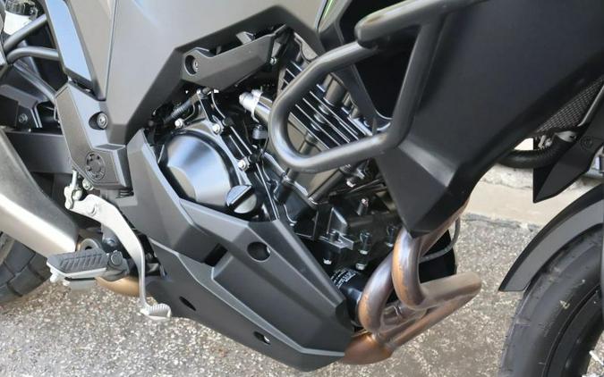 2025 KAWASAKI VERSYS 300 X