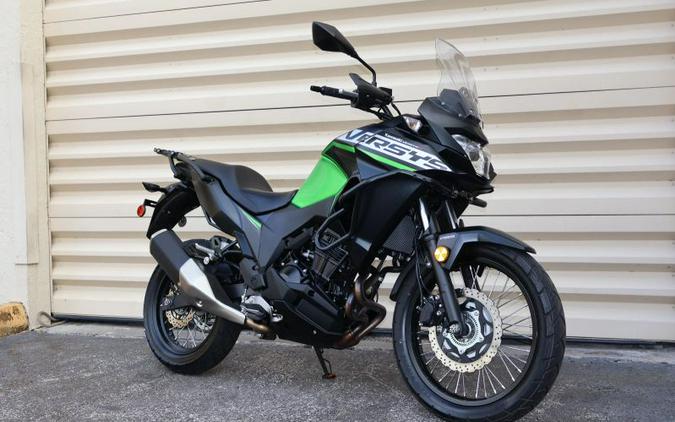 2025 KAWASAKI VERSYS 300 X