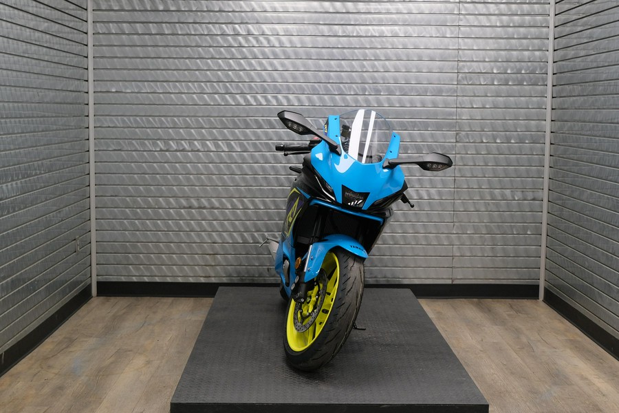 2026 YAMAHA YZFR7