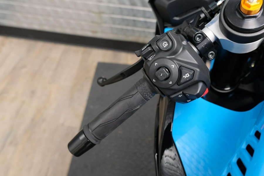 2026 YAMAHA YZFR7