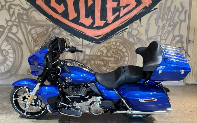 FLHXU 2025 Street Glide™ Ultra