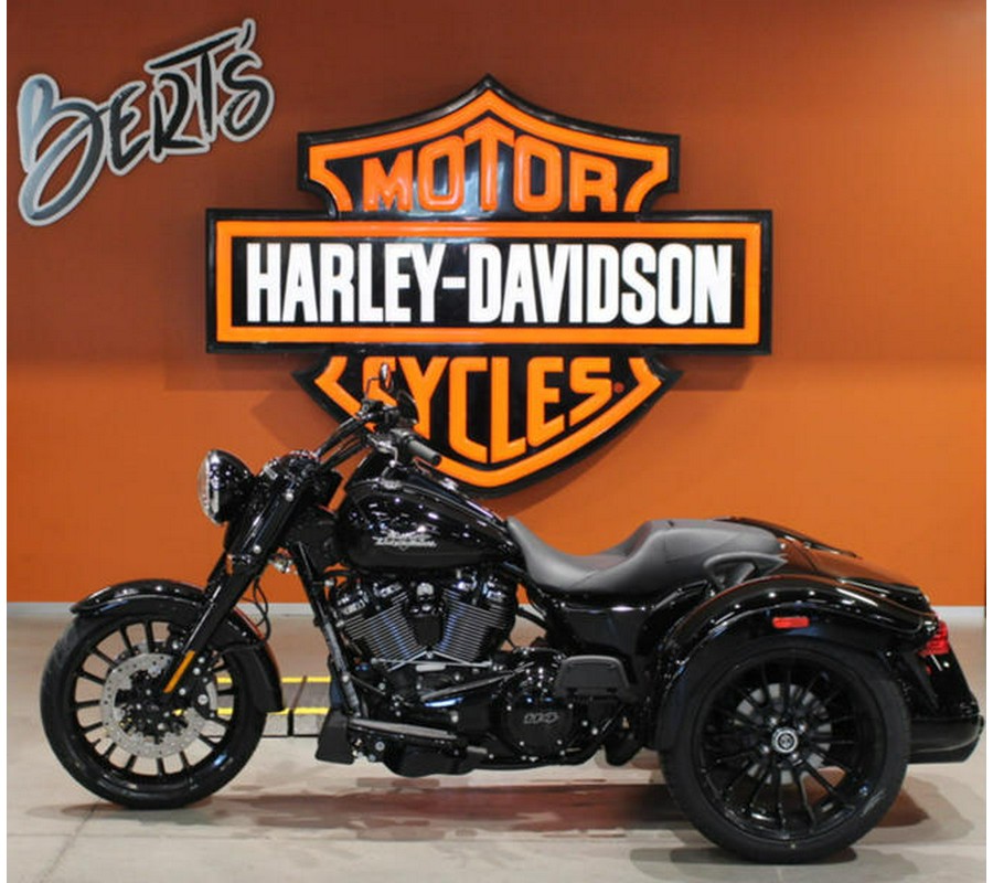 2023 Harley-Davidson® FLRT - Freewheeler®