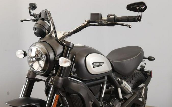 2022 Ducati Scrambler Icon Dark