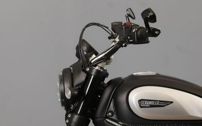 2022 Ducati Scrambler Icon Dark