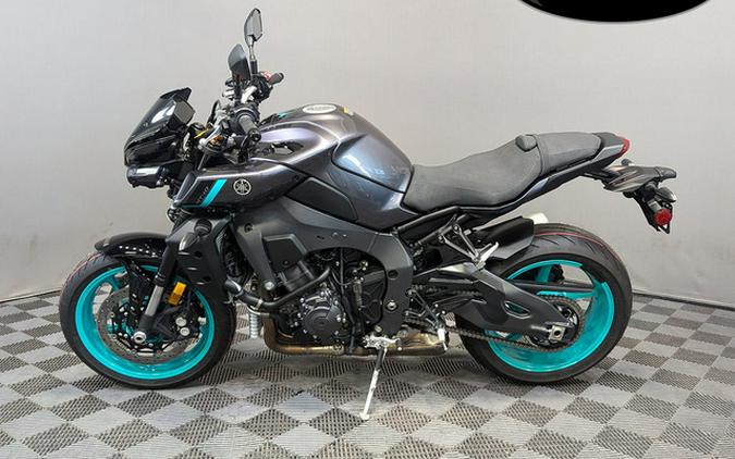 2024 Yamaha MT-10 10 Midnight Cyan