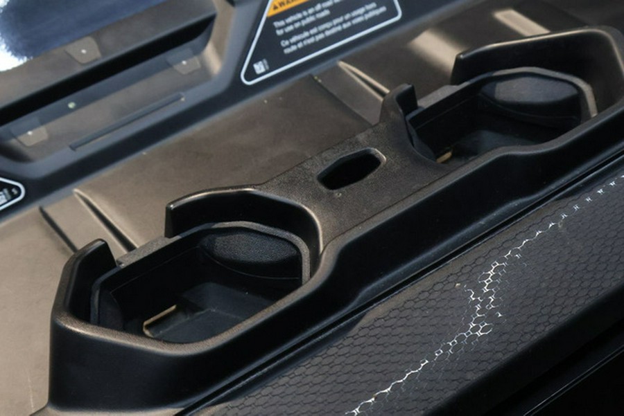 2026 Can-Am Defender MAX LONE STAR HD11