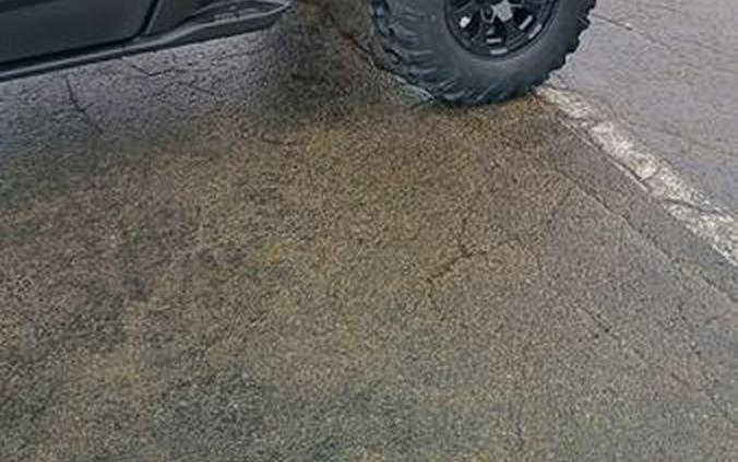 2026 Can-Am® Defender MAX XT CAB HD11 With 10.25 in.display