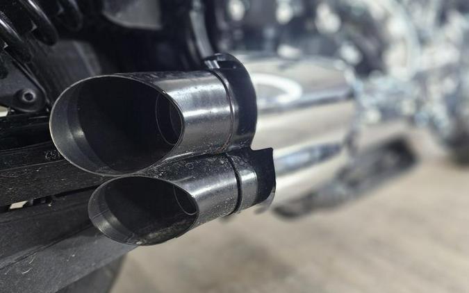 2023 Indian Motorcycle® Super Chief® Limited Black Metallic