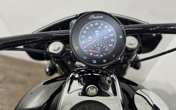 2023 Indian Motorcycle® Super Chief® Limited Black Metallic