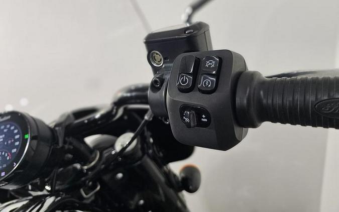 2023 Indian Motorcycle® Super Chief® Limited Black Metallic