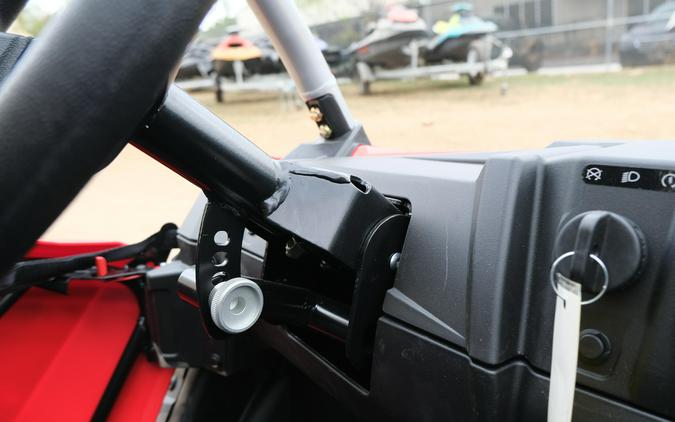 2026 POLARIS RZR 200 EFI