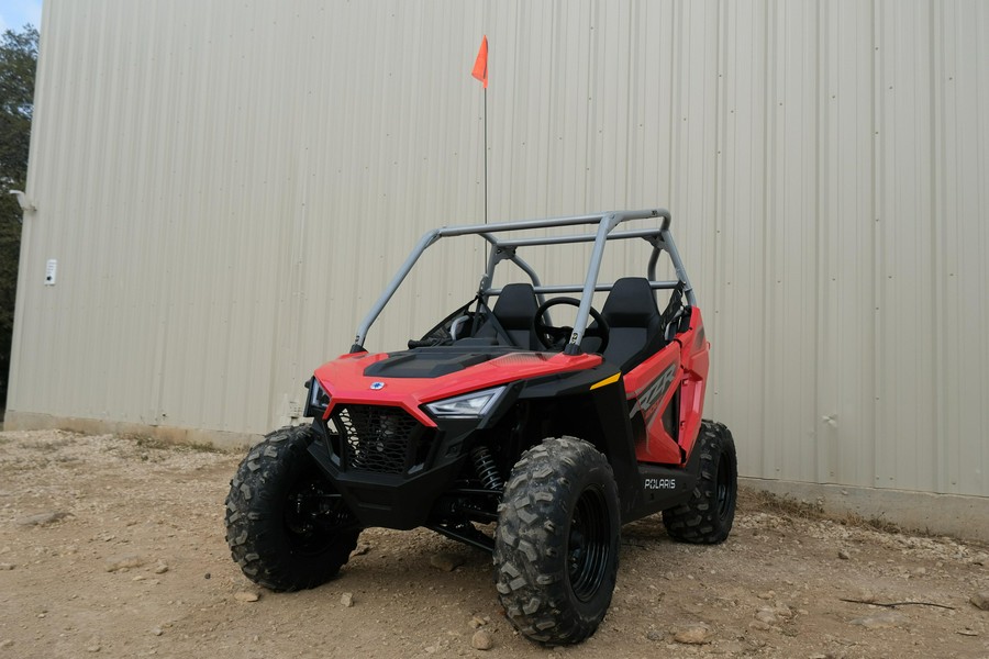 2026 POLARIS RZR 200 EFI