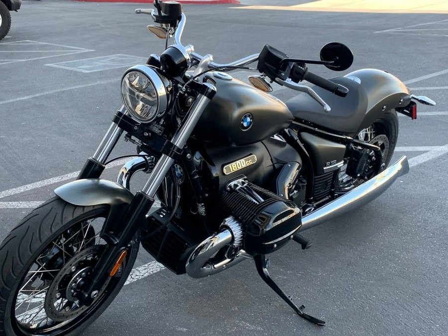 2023 BMW R 18 Manhattan Metallic Matte