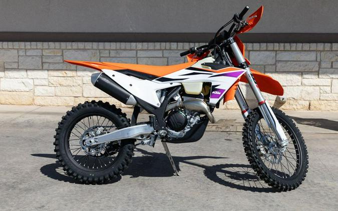 New 2024 KTM 250 XCF ORANGE