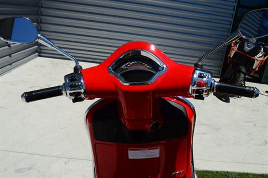 2024 Vespa GTS Super 300