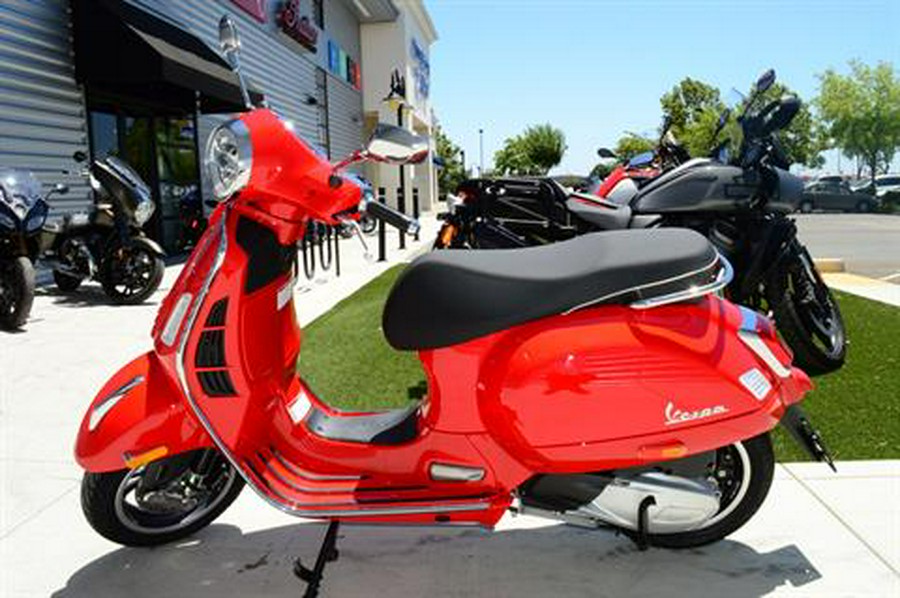 2024 Vespa GTS Super 300