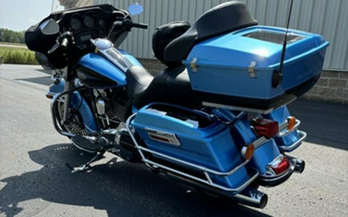 2011 Harley-Davidson FLHTC - Electra Glide Classic