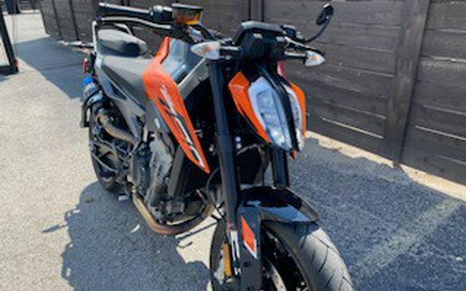 2023 KTM 790 DUKE