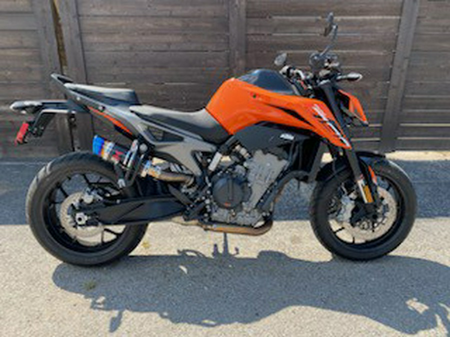 2023 KTM 790 DUKE