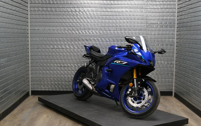 2026 YAMAHA YZFR7