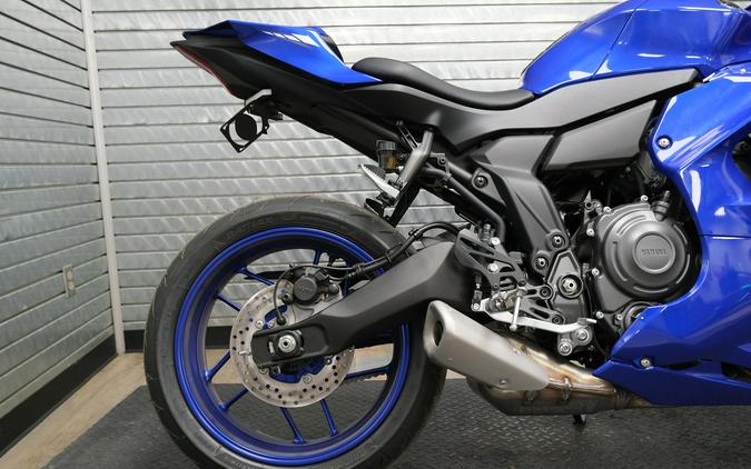 2026 YAMAHA YZFR7