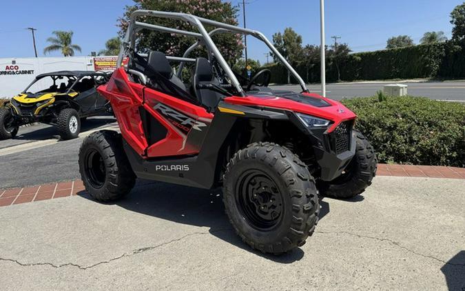 2026 Polaris RZR 200 EFI