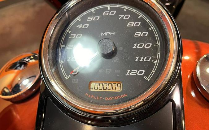 2025 Harley-Davidson® FLHRXS - Road King® Special