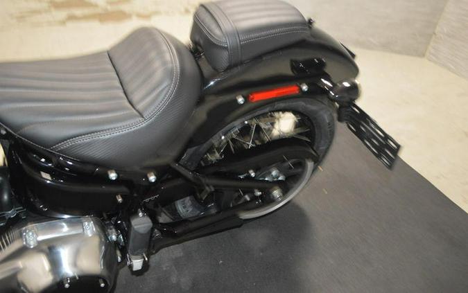 2025 Harley-Davidson® FXBB - Street Bob®