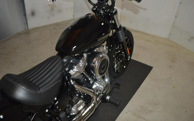 2025 Harley-Davidson® FXBB - Street Bob®