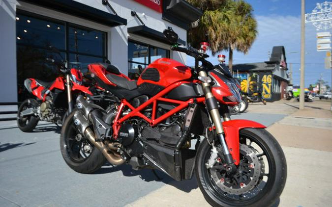 2013 Ducati STREETFIGHTER 848
