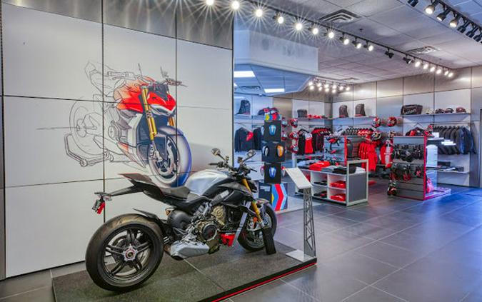 2013 Ducati STREETFIGHTER 848