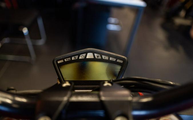 2013 Ducati STREETFIGHTER 848