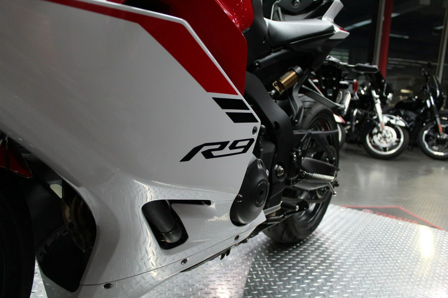 2025 Yamaha YZF-R9