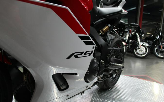 2025 Yamaha YZF-R9