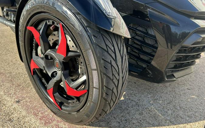 2019 Can-Am Spyder F3 Limited Dark