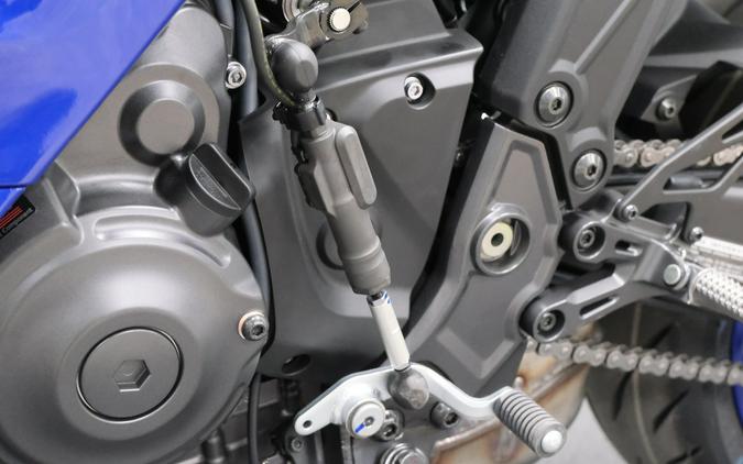 2026 YAMAHA YZFR7