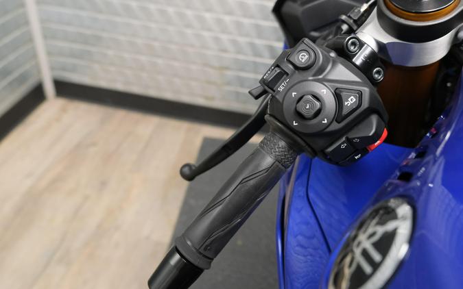 2026 YAMAHA YZFR7