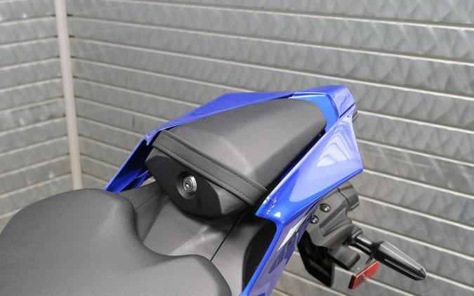 2026 YAMAHA YZFR7