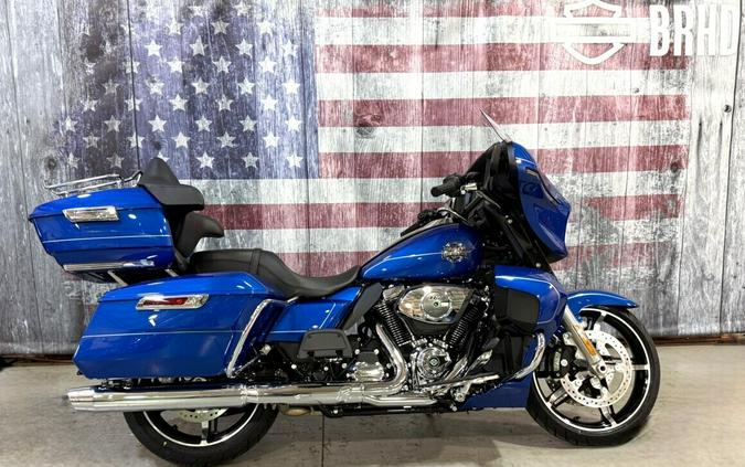 2025 FLHXU Street Glide Ultra