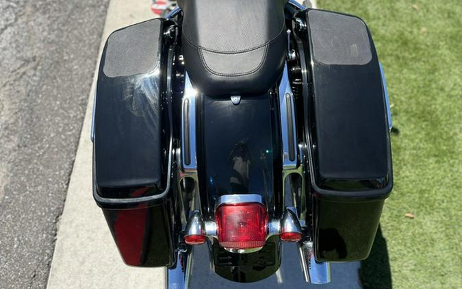 2021 Harley-Davidson Road King Base