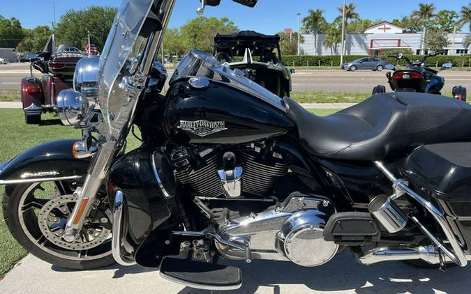 2021 Harley-Davidson Road King Base
