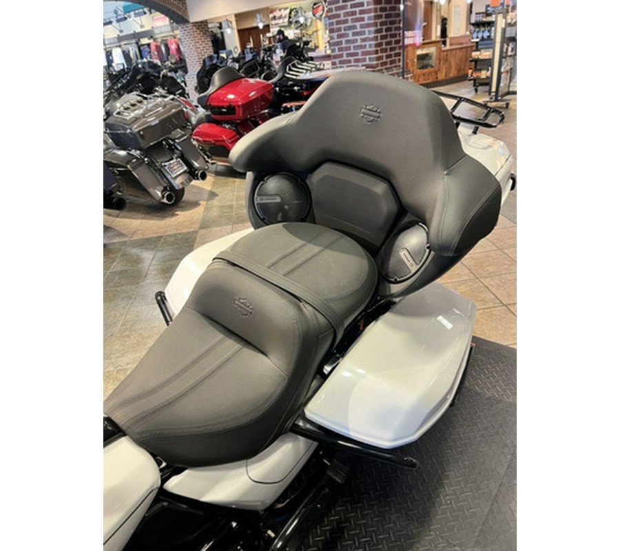 2026 Harley-Davidson Street Glide FLHXL - Limited